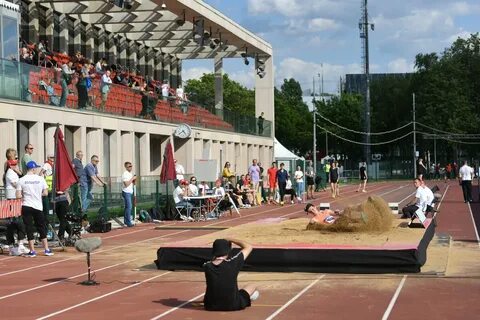 День прыжков