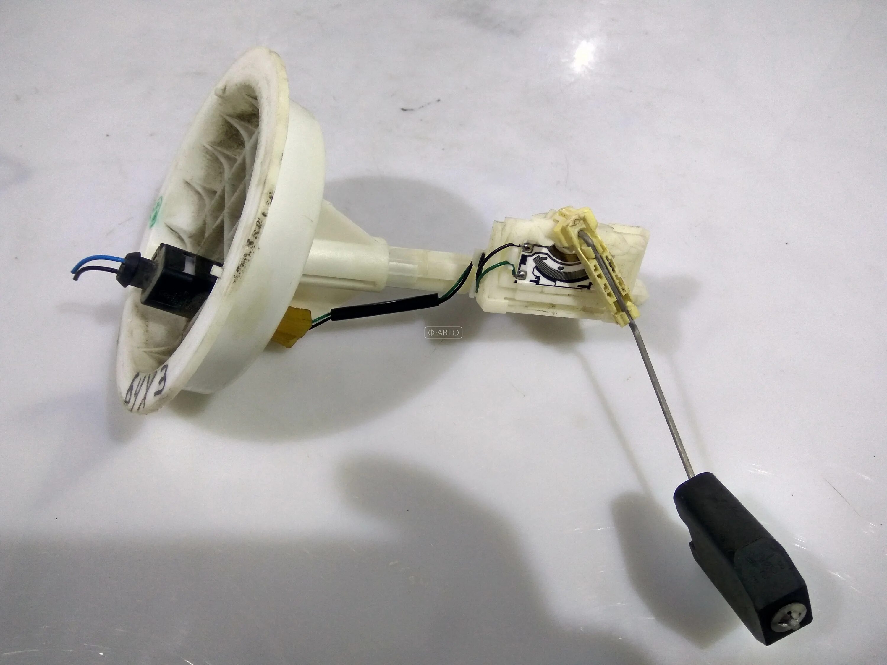 датчик топлива а6 с5. датчик топлива а6 с5. датчик уровня топлива ауди а6 с5 2. датчик уровня топлива ауди а4. датчик уровня топлива на пассат б6 2.