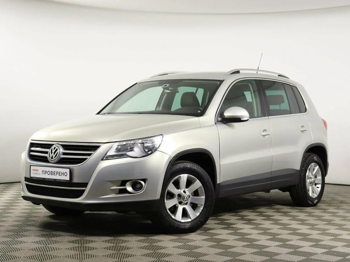 Volkswagen tiguan 2.0 at. VW Tiguan 2008. Фольксваген Тигуан 2008. Фольксваген Тигуан 2008г. VW Tiguan 2010.