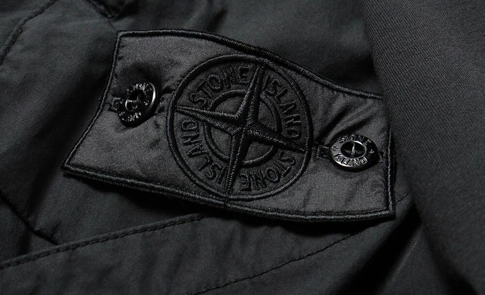 Что означает нашивка stone. Патч стон Айленд чернай. Нашивка Stone Island. Stone Island Shadow Project патч. Чёрный патч Stone Island.