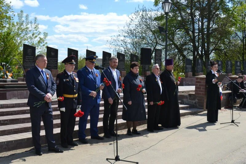 Смоленские новости починок. Смоленские новости починок. Смоленские новости починок. Тротуар. Смоленские новости починок.