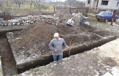 Траншея для фундамента