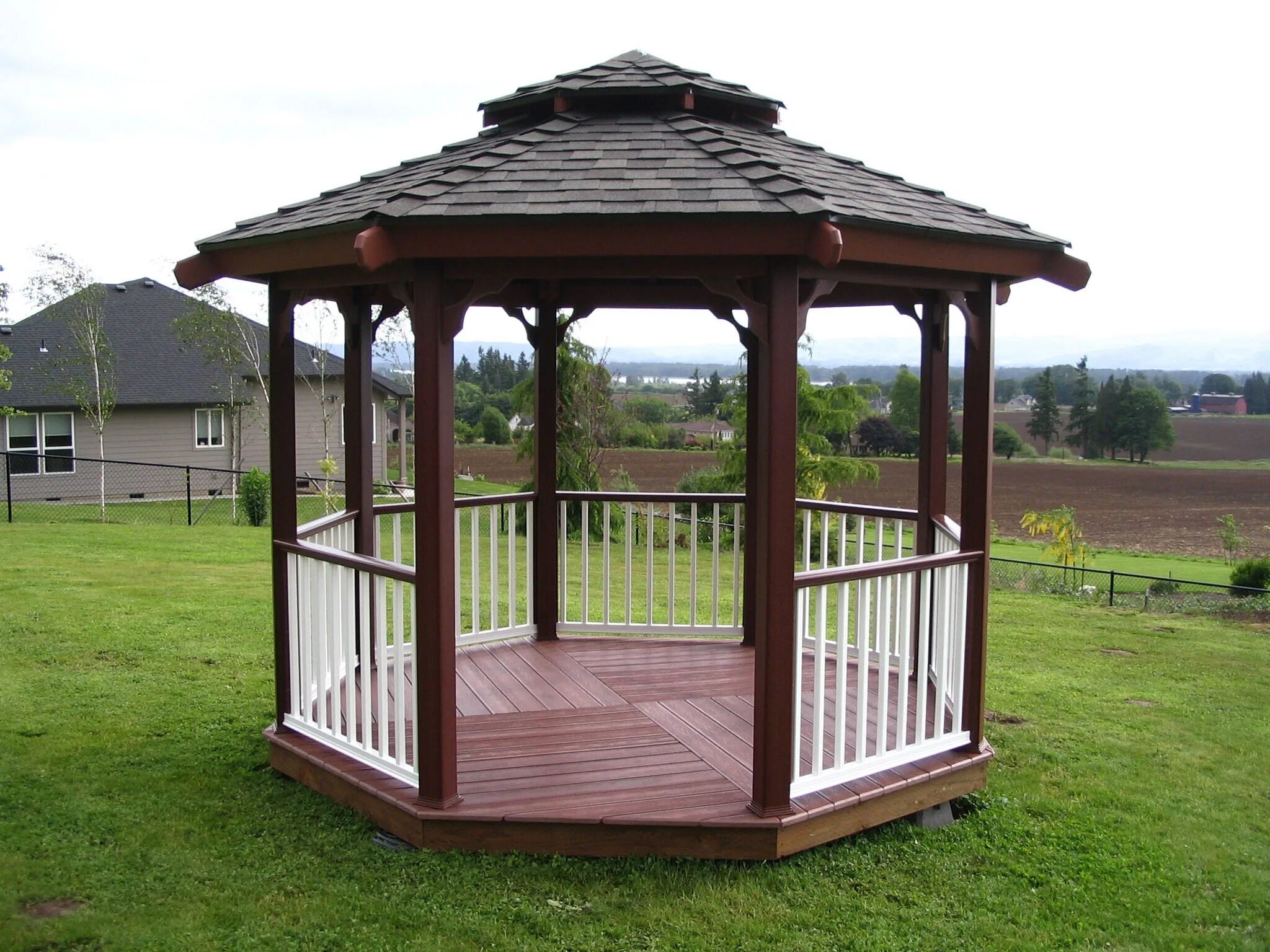 Wooden Gazebo беседки. Беседка брусовая Gazebos. Шестигранной садовой беседки du183. Беседка БМК-005 восьмигранная.