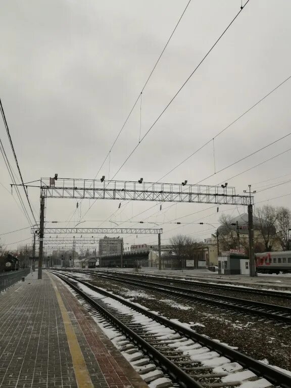 Старое здание жд вокзала астрахань. Астраханский жд вокзал. Астрахань ii станция. Астрахань 1 жд вокзал. Старый вокзал астрахань.