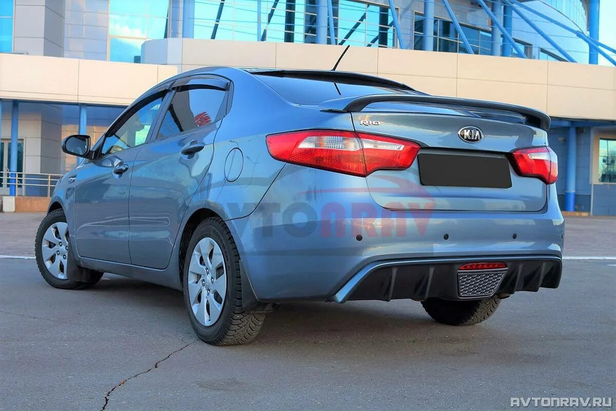 Диффузор рио 3. Диффузор киа рио 3. kia rio 3 диффузор заднего бампера. диффузор gt kia rio 3. задний диффузор киа рио 3.