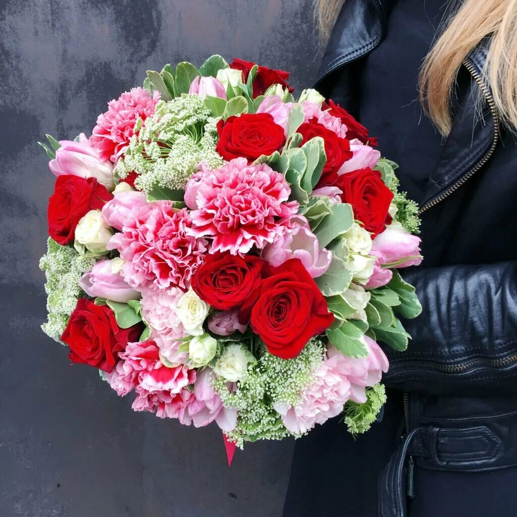 Flor2u ru доставка спб. Flor2u букет. Букет малина flor2u. Flor2u цветочный магазин. Flor2u Москва цветочный магазин.