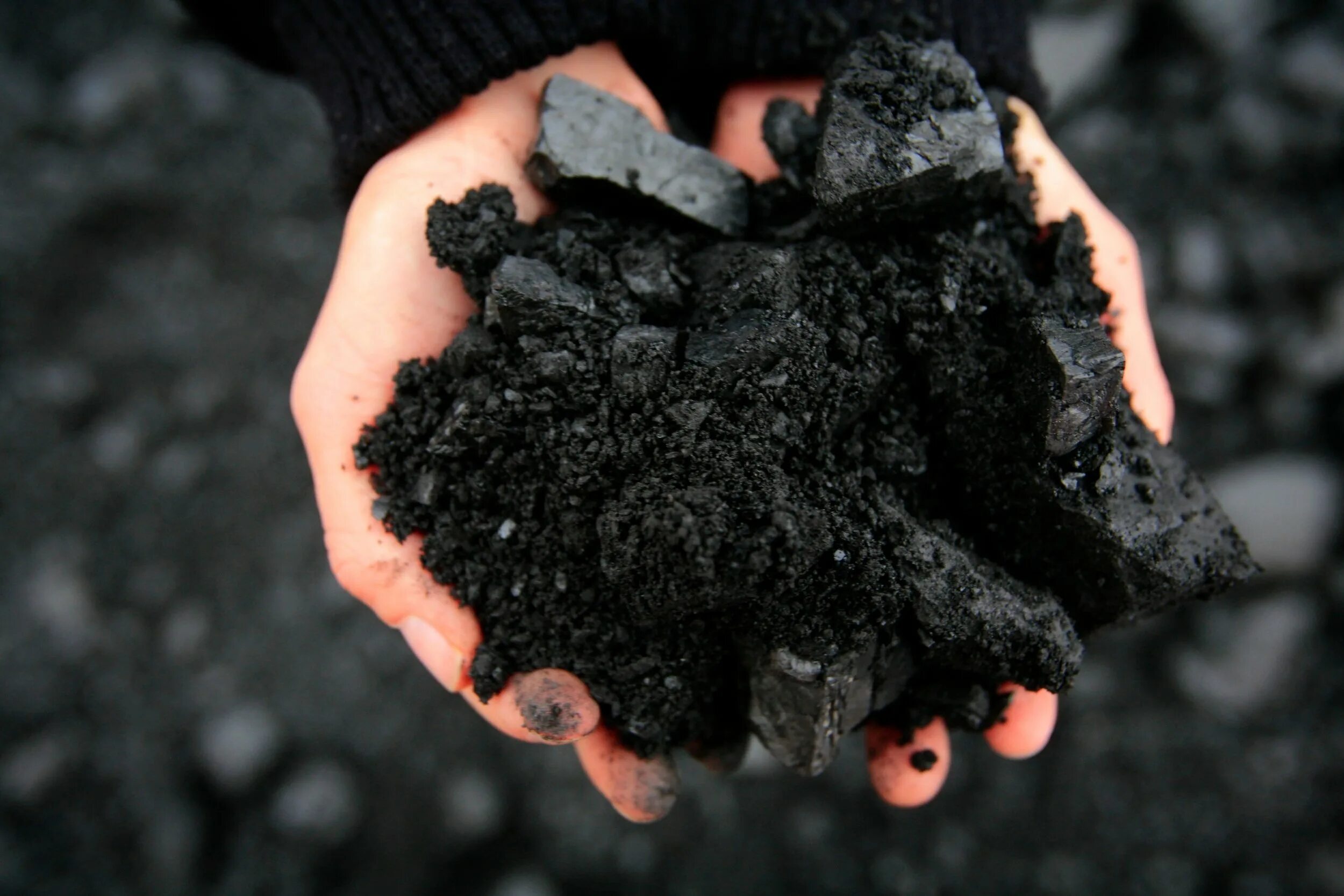 Жидкое горючее ископаемое. Каменный уголь. Природный уголь. Красивый уголь. Битуминозный каменный уголь.
