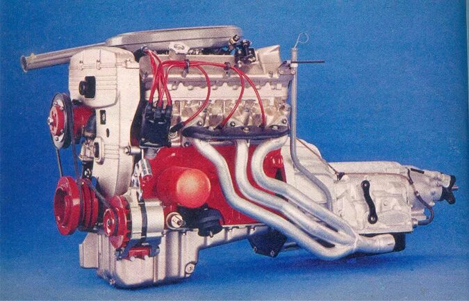 Двигатель Фиат 130. 6 Цилиндровый двигатель Фиат 130. Фиат 131 двигатель. Мотор Fiat 834b000.