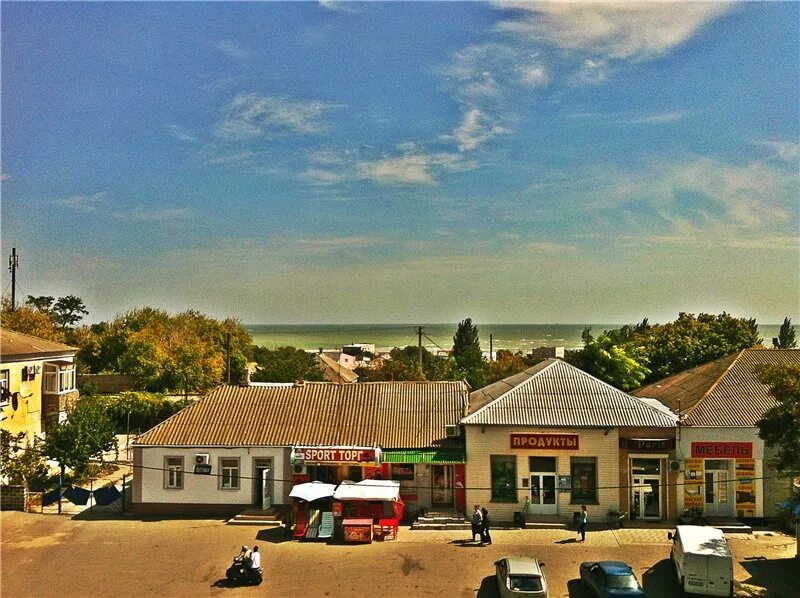 Город геническ херсонская. Геническ арабатская стрелка. Геническ ул. Геническ город. Геническ херсонская область.
