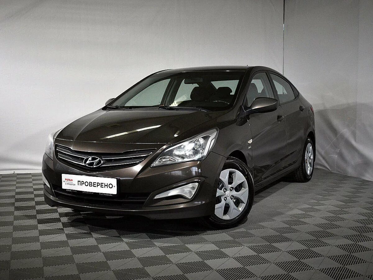 Хендай солярис 2015 1.6. Hyundai Solaris 2015 коричневый. Hyundai Solaris 2015. Солярис седан 2015. Хендай Солярис 2015 года.