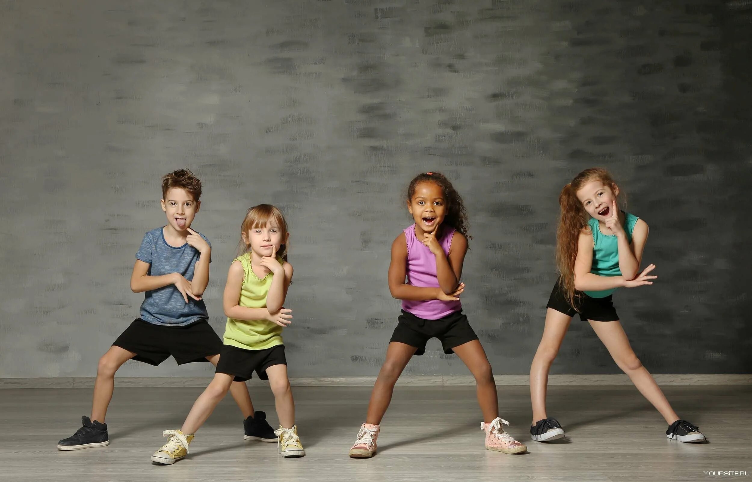 Песня где танцуют дети. Современные танцы. Танцы для дошкольников. Современная хореография дети. Спортивные позы для детей.