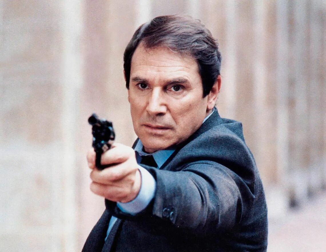 Профессионал краткое содержание. Профессионал 1981. Жан-поль бельмондо профессионал. Профессионал краткое содержание. Жан-поль бельмондо профессионал.