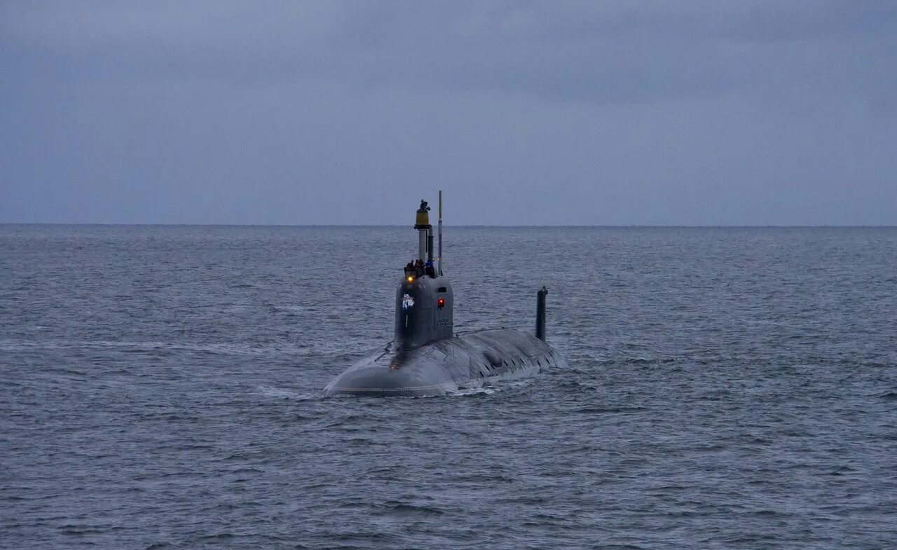 Подводные лодки проекта 885м ясень-м. Апл красноярск проект 885 ясень. 885 р. Подводная лодка проекта 885 «ясень». Атомная подводная лодка новосибирск.