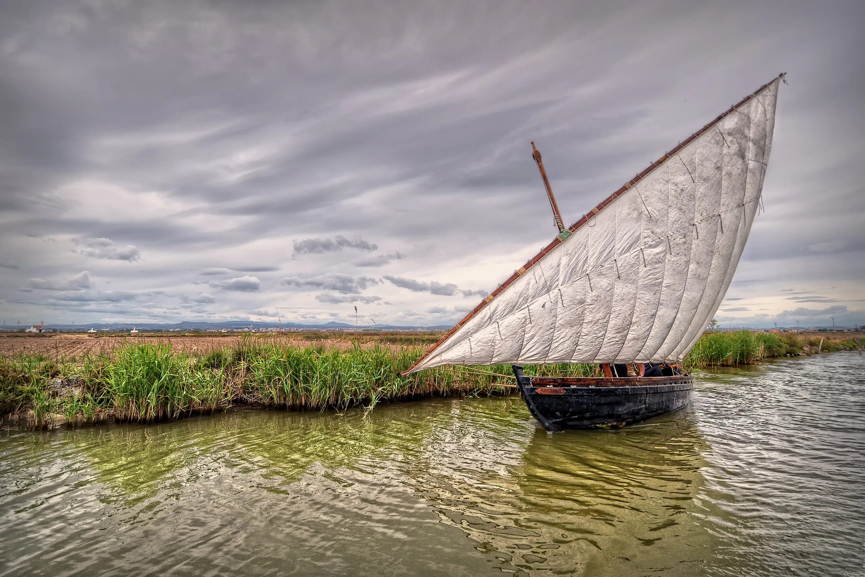 платная рыбалка на совхозной улице. рыбалка на пруду. рыбалка на озере. парусник рыбалка платная. парусник рыбалка платная.