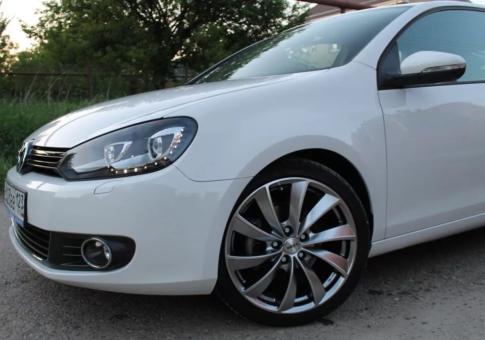 Диски rial Lugano r17. Rial Lugano r17 5x100. Rial Lugano r18. Колесный диск rial Lugano 7.5x17/5x100 d63.3 et36 Silver.