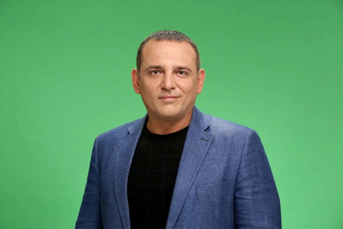 Депутат вр украины бужанский. Макс бужанский депутат. Макс бужанский. Макс бужанский журналист. Депутат бужанский.