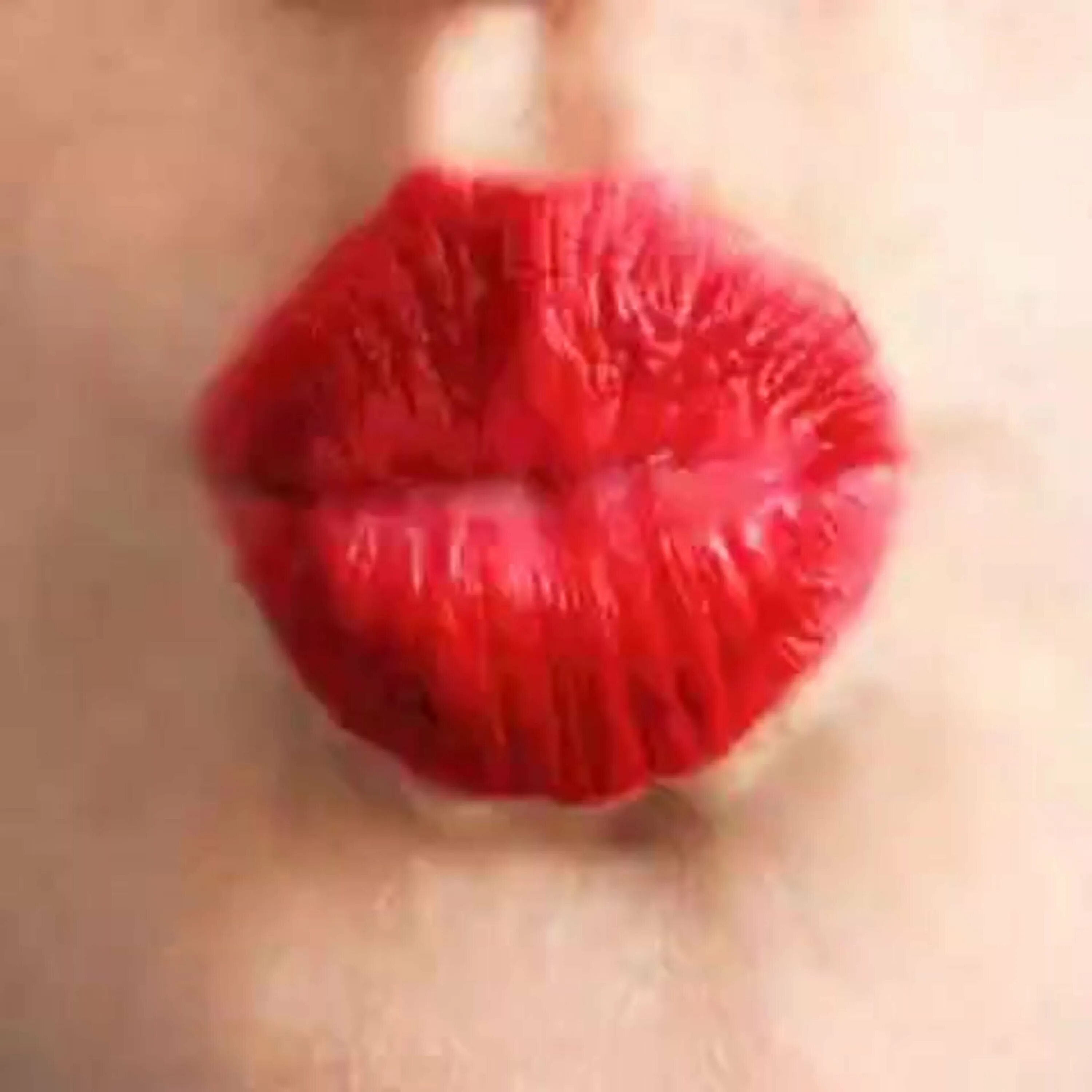 Живые губы. Гифы губы мужчин. Живые губы. Целующие губы анимация. Гифы губы мужчин.