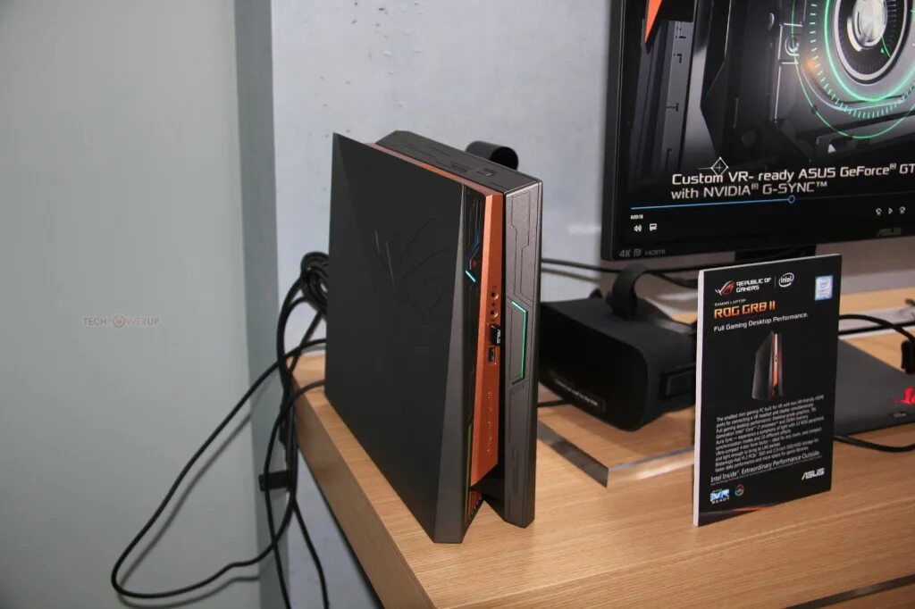 Gr8 f300l 2025. Asus rog gr8 ii. asus rog gr8. asus rog gr8 ii комплектующие. asus rog mini pc.