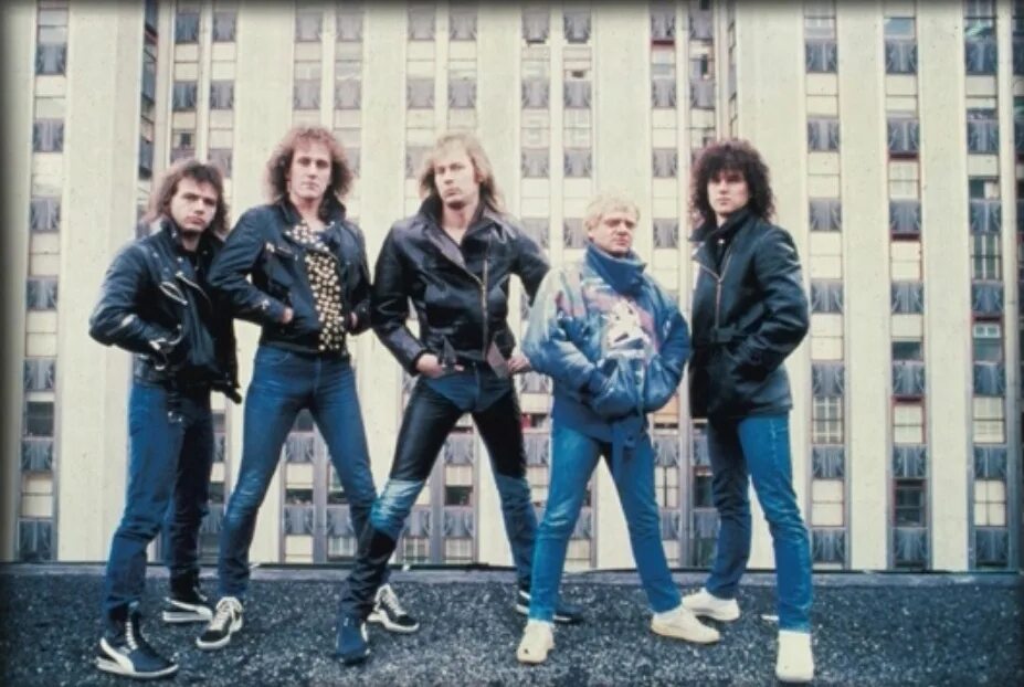 Акцепт 1985. Accept плакаты. Группа accept 1983. Accept группа 1985. Accept удо диркшнайдер 1985.