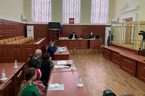 Судебное заседание начинается с того что