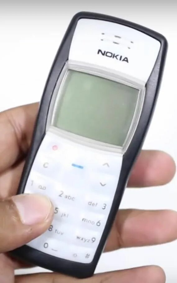 Нокиа кирпич 3310. Nokia 1100. Nokia 3310i. Nokia (Nokia 1100). Телефон кирпич после обновления