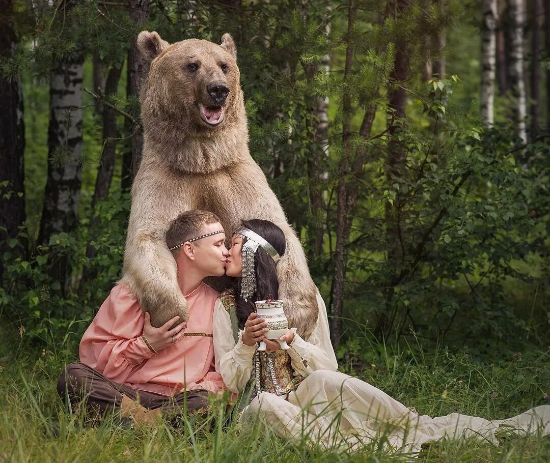 Николаенко фотограф медведей.