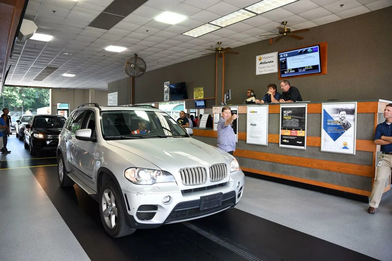 Аукцион авто в сша. Manheim аукцион. Аукцион минхейм. Manheim аукцион. Manheim аукцион.