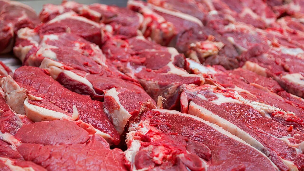 Купить мясо в оренбурге. Мясо говядина. Свежее мясо.