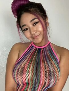 Jasmine Teaa sur Twitter : "Did someone order room service? ☺. (@hijas...