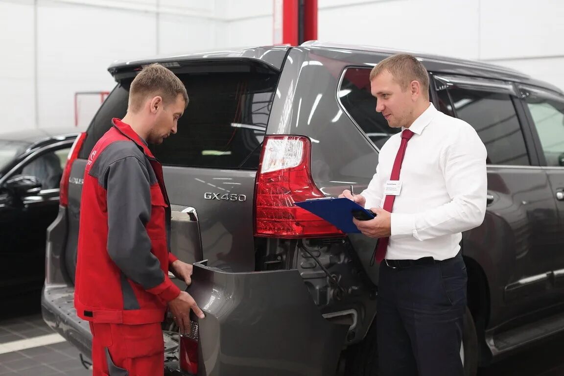 Вернуть автомобиль с пробегом. Возврат автомобиля в автосалон. Вернули автомобиль. Юрист по автосалонам. Вернуть авто дилеру.