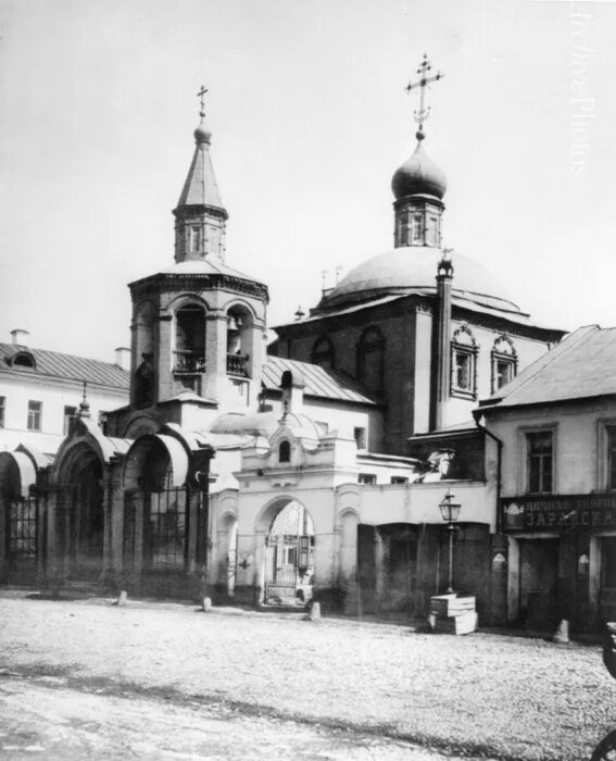 Храм старые лучники. Церковь георгия победоносца москва лучниках храм. Храм георгия победоносца в старых лучниках. Храм старые лучники. Храм георгия победоносца на лубянке.