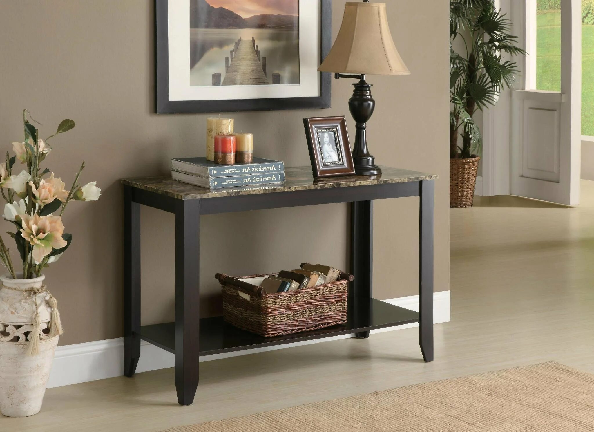 Консоль 42*20*2 металлическая. Консоль лев шиков мебель. Консоль шейх золото. Консоль найди. Консольный столик габби.