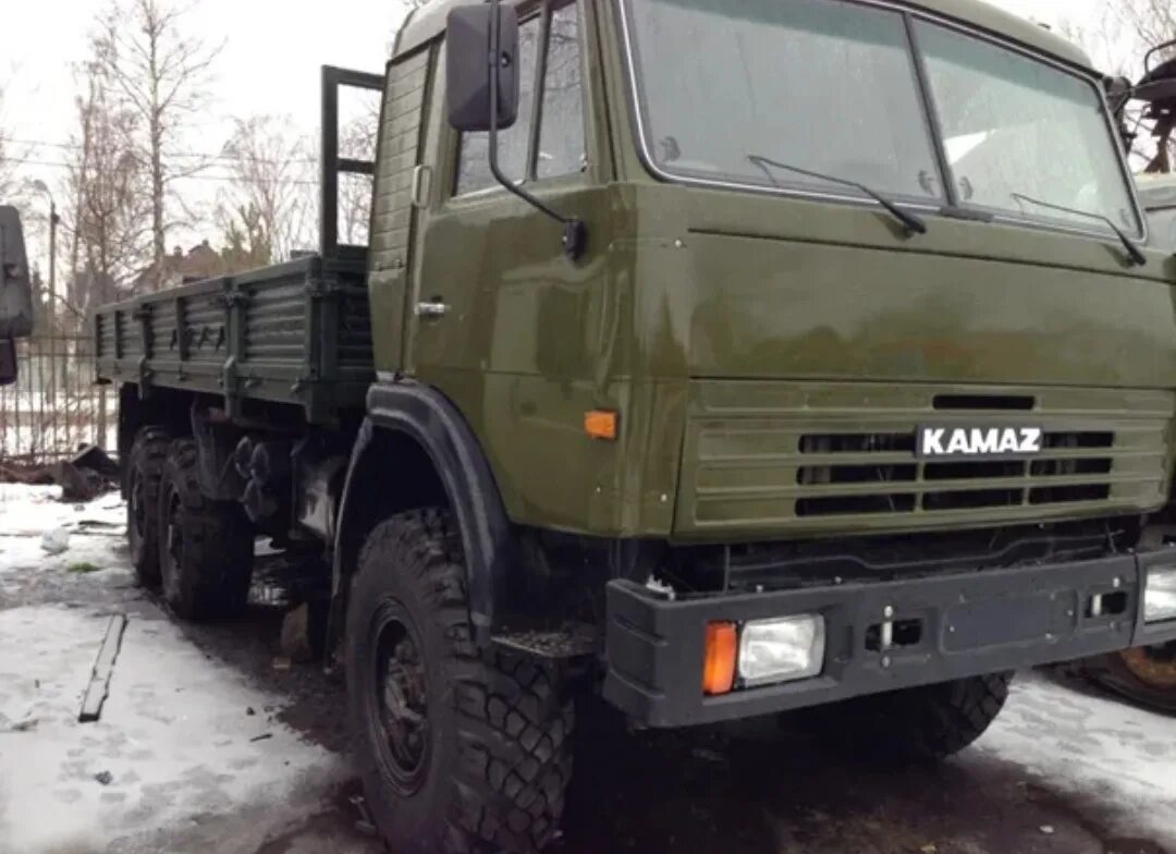 КАМАЗ 4310 бортовой. КАМАЗ 4310 бортовой военный. КАМАЗ 4310 сельхозник. КАМАЗ 4310 бортовой с прицепом. Куплю камаз 4310 бу