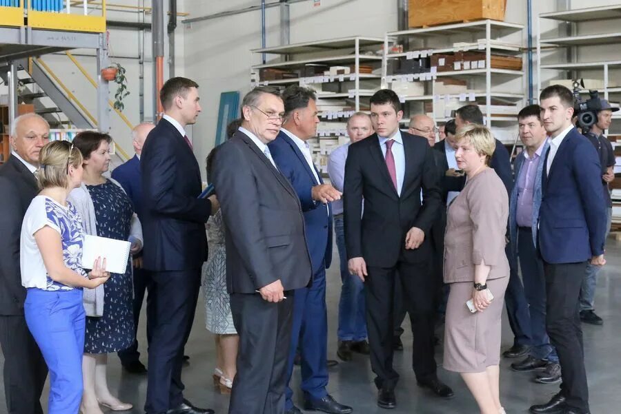 Велики на черняховского. Школа 4 черняховск черняховск. События черняховск. Вакансии в черняховске. Черняховск благоустройство.