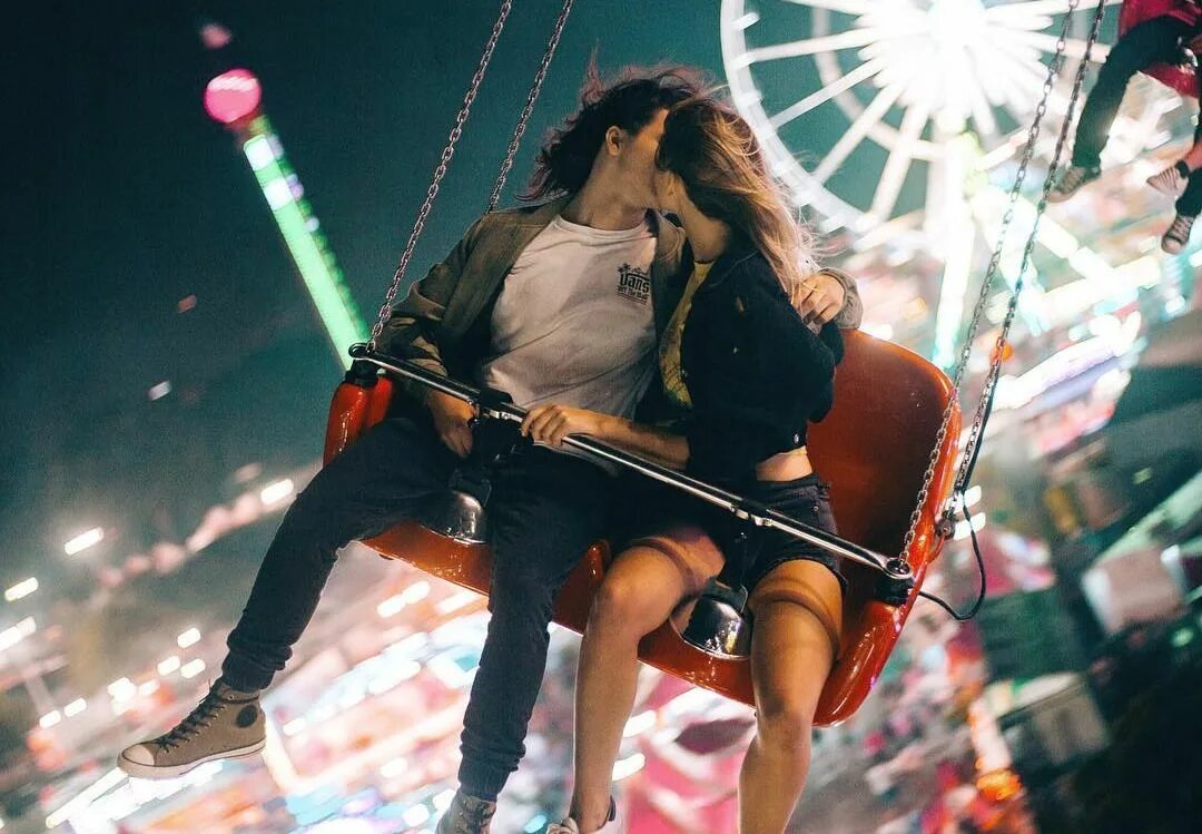 Художник эд тадиелло. Карусель любви. Карусель любви. Карусель. Свадебная фотосессия в парке аттракционов.