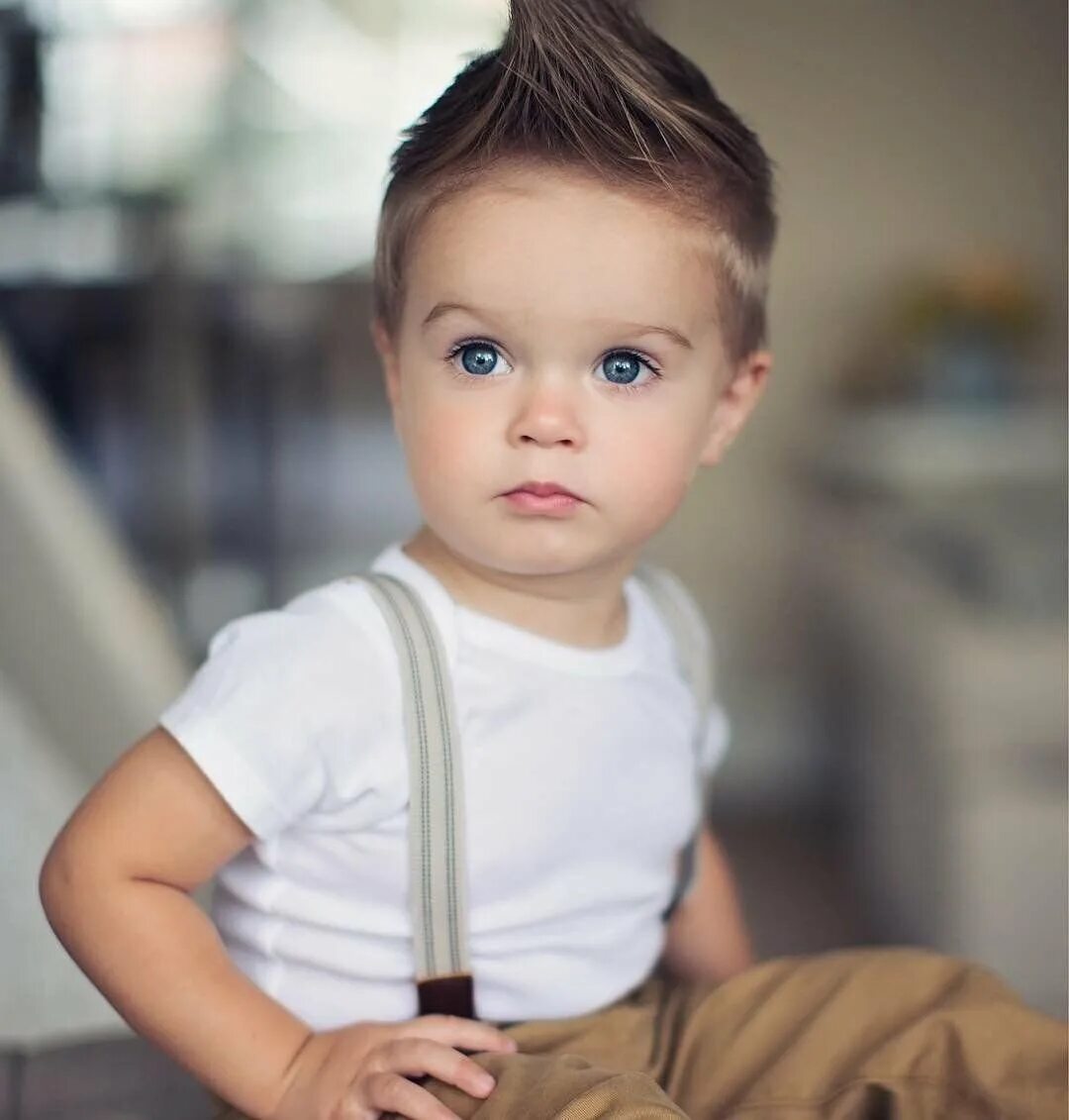 Красивые мальчики 3 лет фото. Мальчик 3 года как выглядит. Иван белевитин. Маленькие дети мальчики. Прическа для мальчика 1 год.