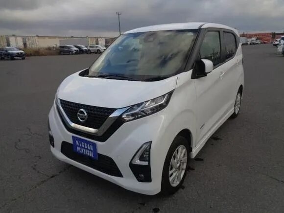 Ниссан dayz 2019 размеры. Ниссан дайз 2019. Ниссан дейз 2019. Nissan dayz highway star. Ниссан дейз 2019.