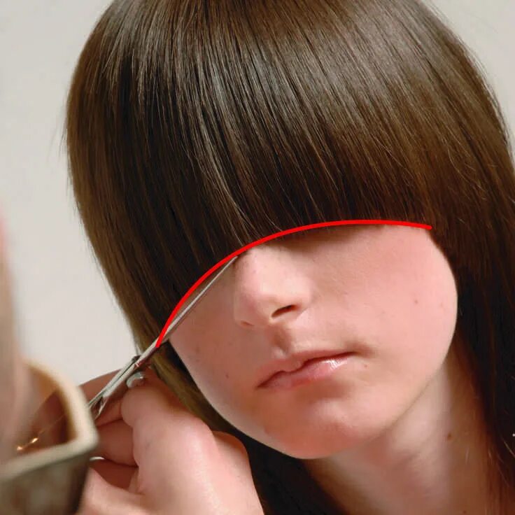 правильно подстричь прямую челку. каре с филировкой. техники стрижки челки. как самой себе подстричь челку полукругом. подстричь чёлку самостоятельно.