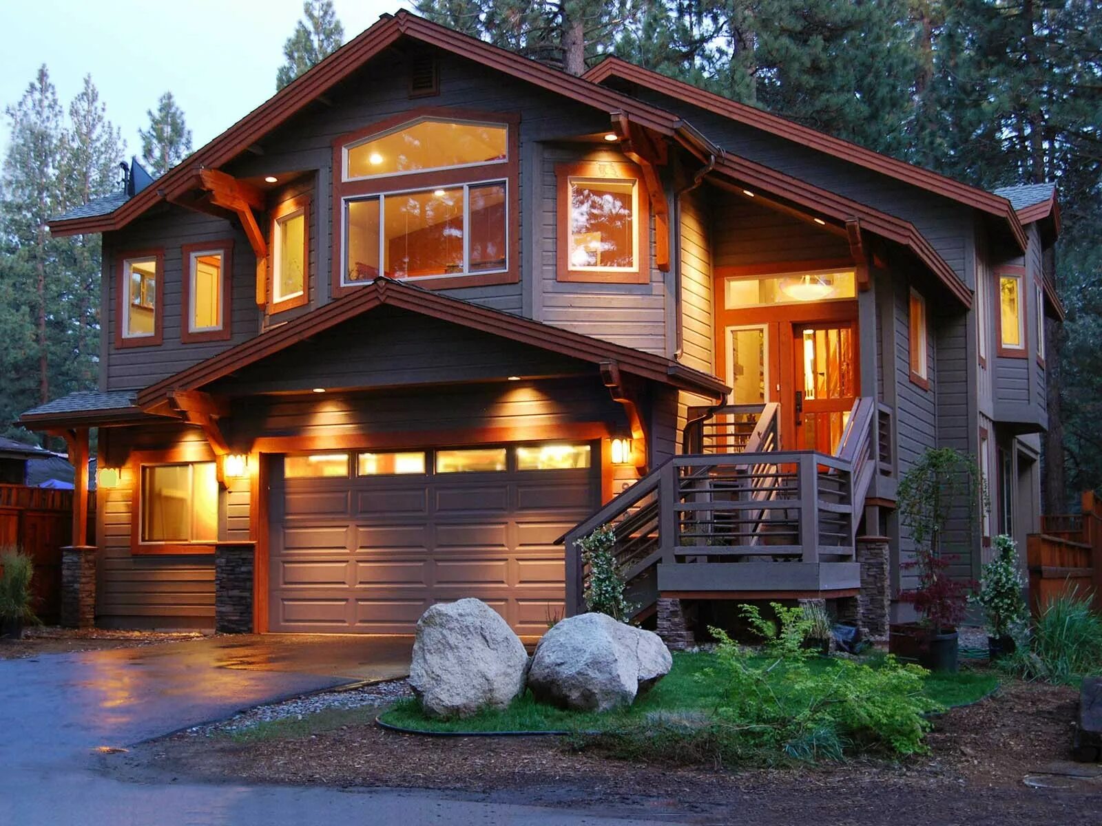 Деревянный дом. Красивые деревянные дома. Загородный домик. Красивые деревянные домики.