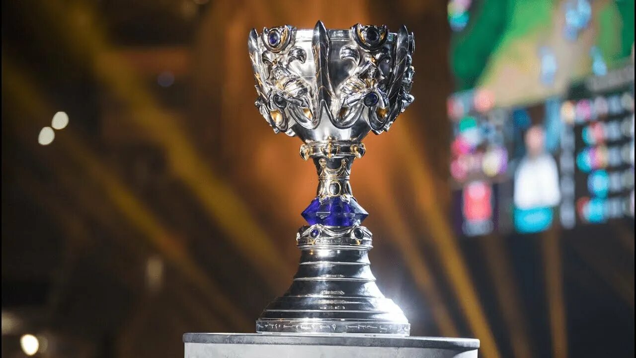 How many times the trophy light up
