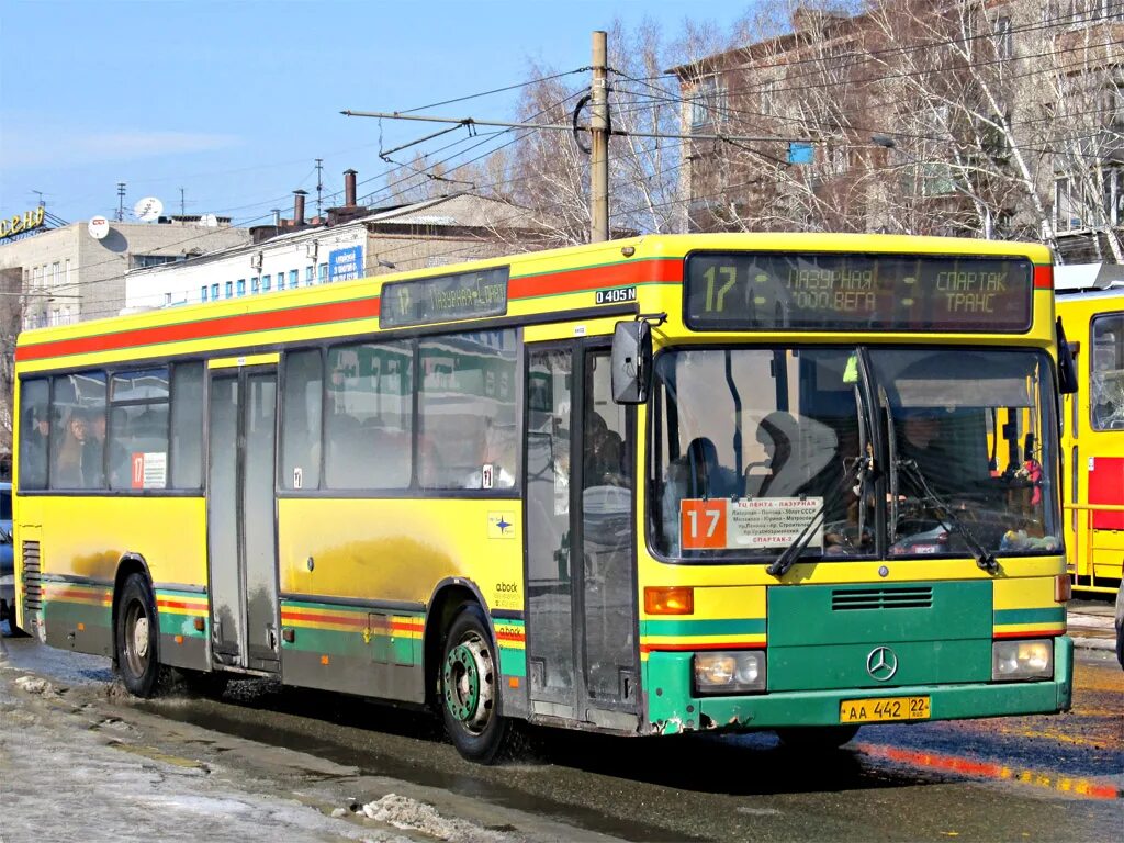 Автобус 442 пермь. Автобус 17 Барнаул. Маршрут 17 Барнаул. 945 Автобус Барнаул. 442 Автобус Барнаул.