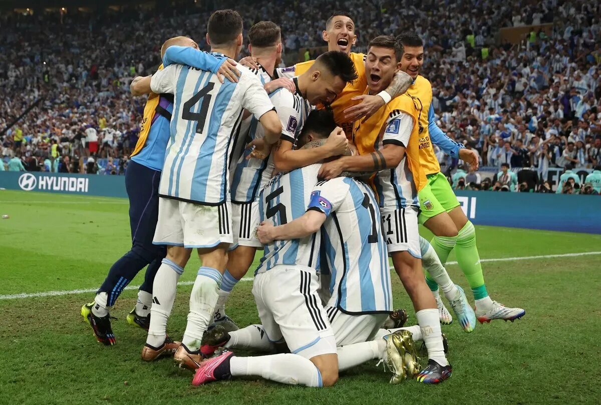 Месси Аргентина 2022 финал. Альварес сборная Аргентины.