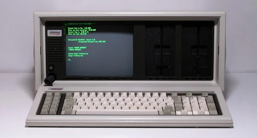 Ibm xt. IBM XT 86. Compaq Portable. Компьютер Compaq. Компьютер Compaq 2000.