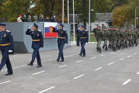 Войска в красном селе