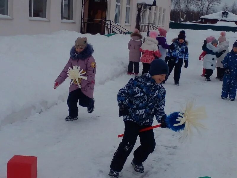 18 января день снеговика в детском саду. День рождения снеговика спортивный праздник. День рождения снеговика спортивный праздник. Развлечение день рождение снеговика. День рождения снеговика спортивный праздник.