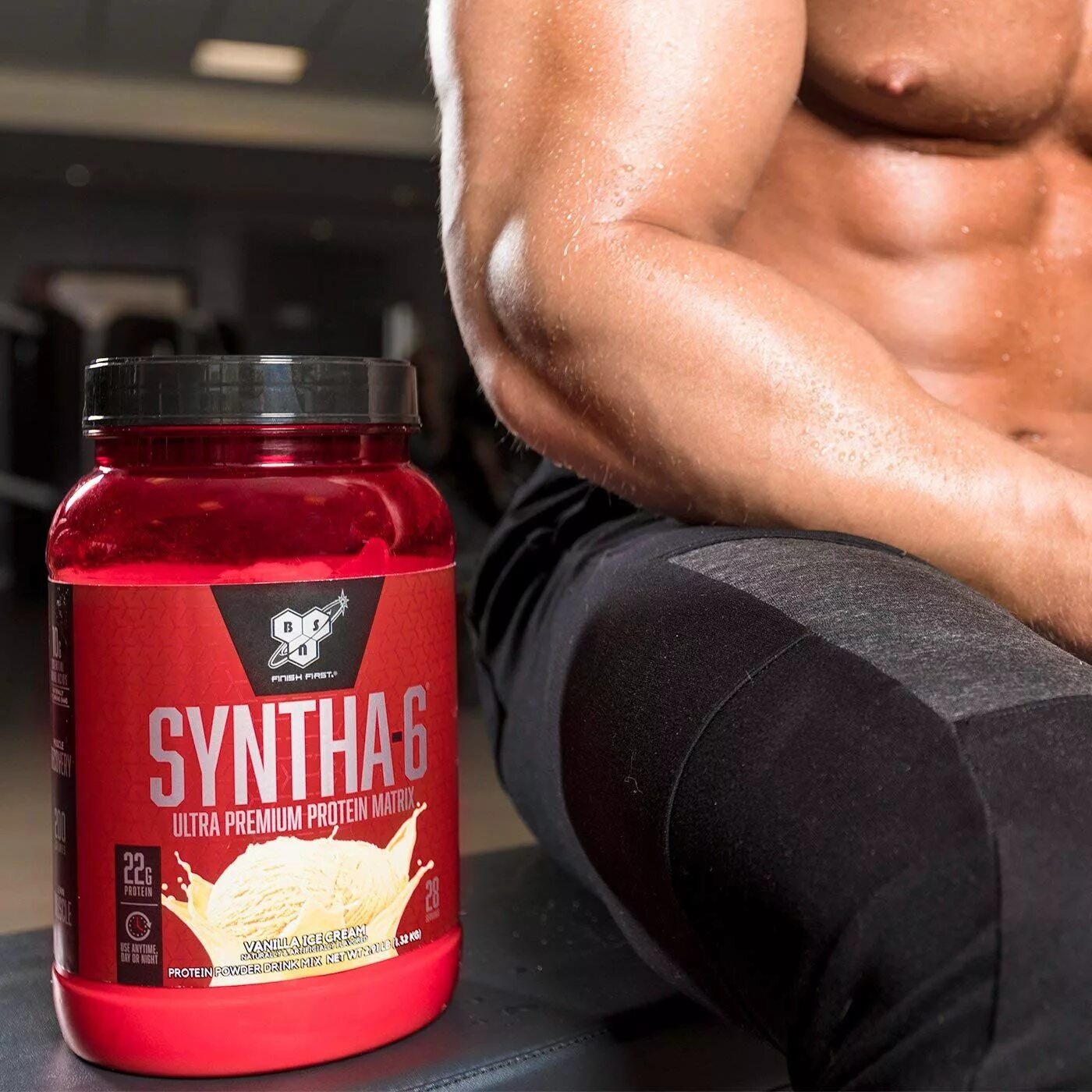 Фитнес протеин. BSN Syntha-6 4540 гр. Протеиновый коктейль Whey Protein шоколад. Спорт питания Whey протеин. Качок с протеином.