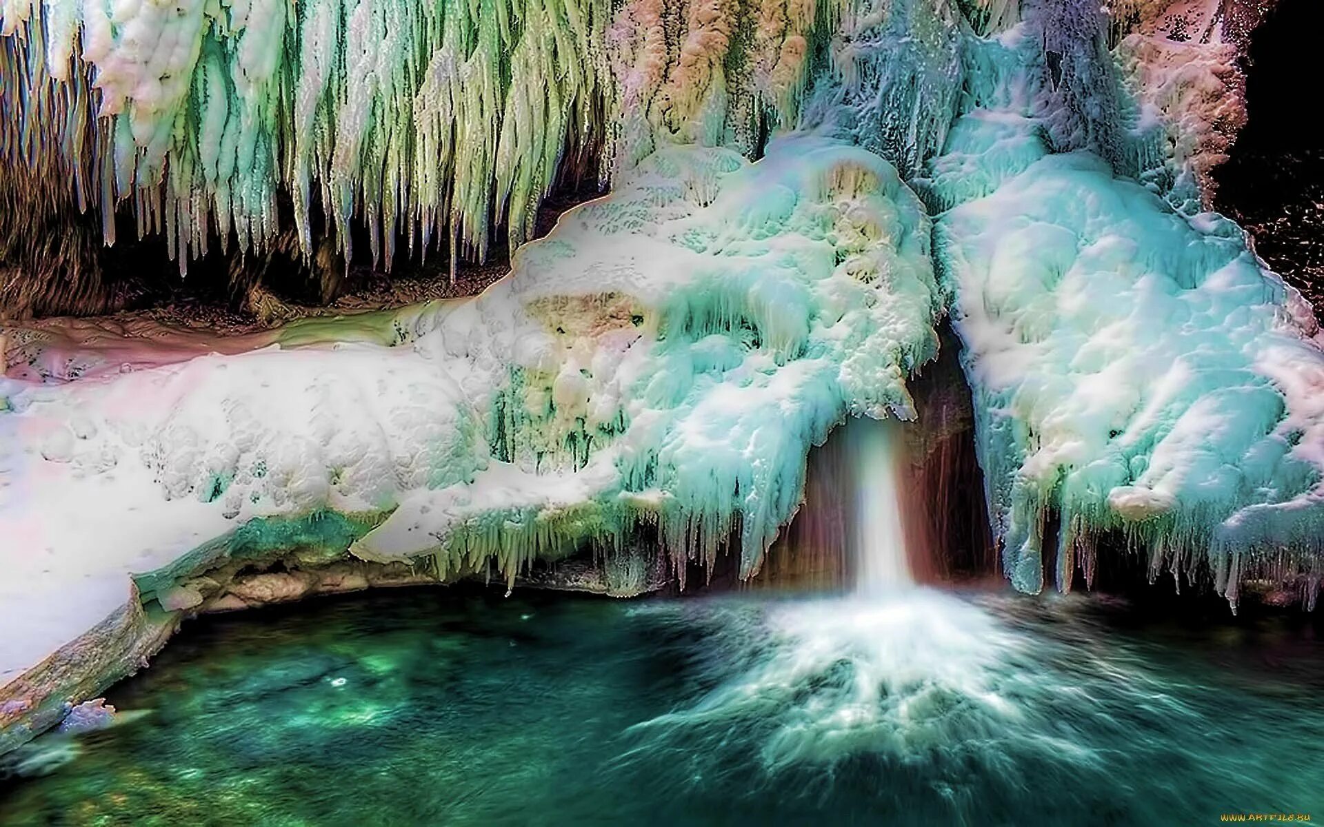 Водопады голубое озеро. Красивые водопады. Зимний водопад. Красота природы. Ледяной водопад.