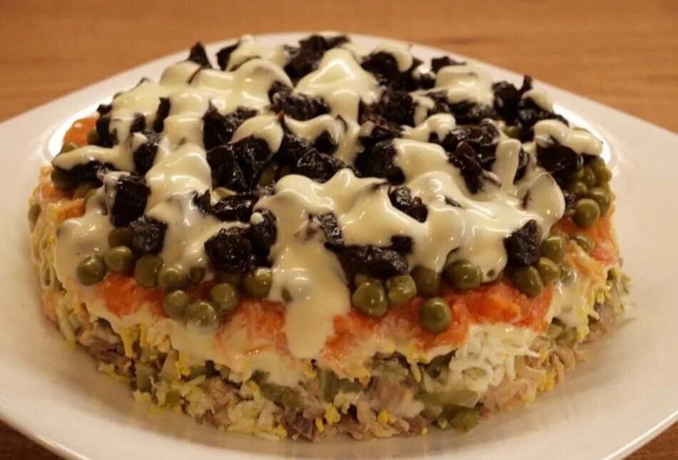 советские салаты на праздничный