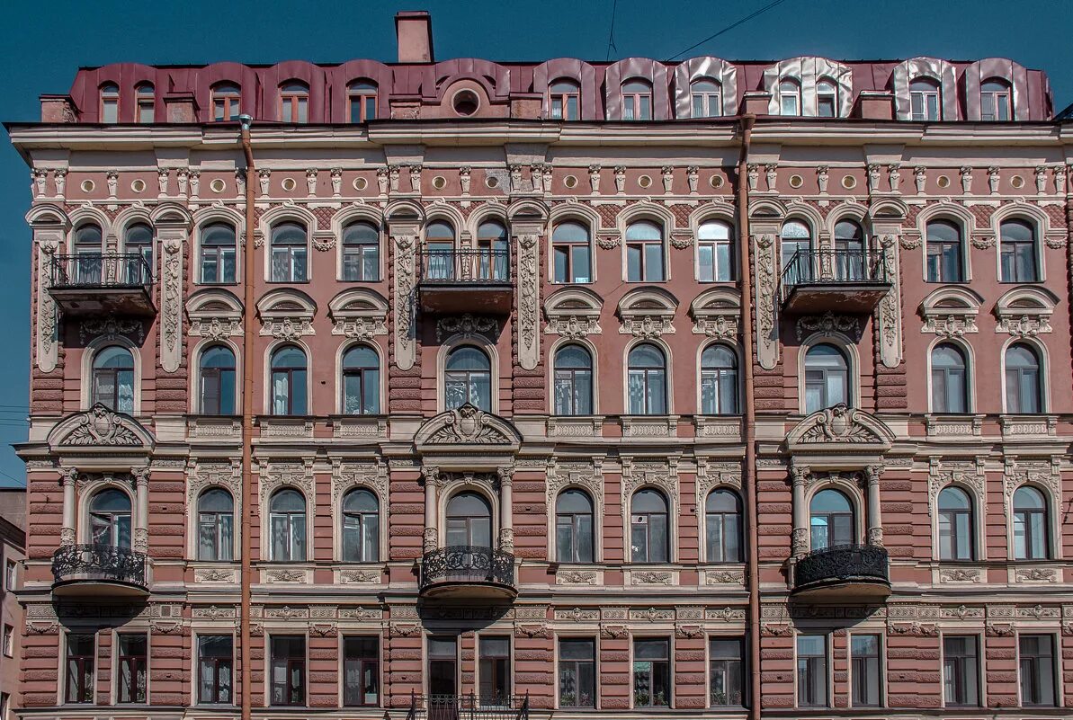 Городской дом спб. Старинные здания Питера. Старый фонд СПБ фасады набережная. Старый фонд Питер здания. Санкт-Петербург дома.