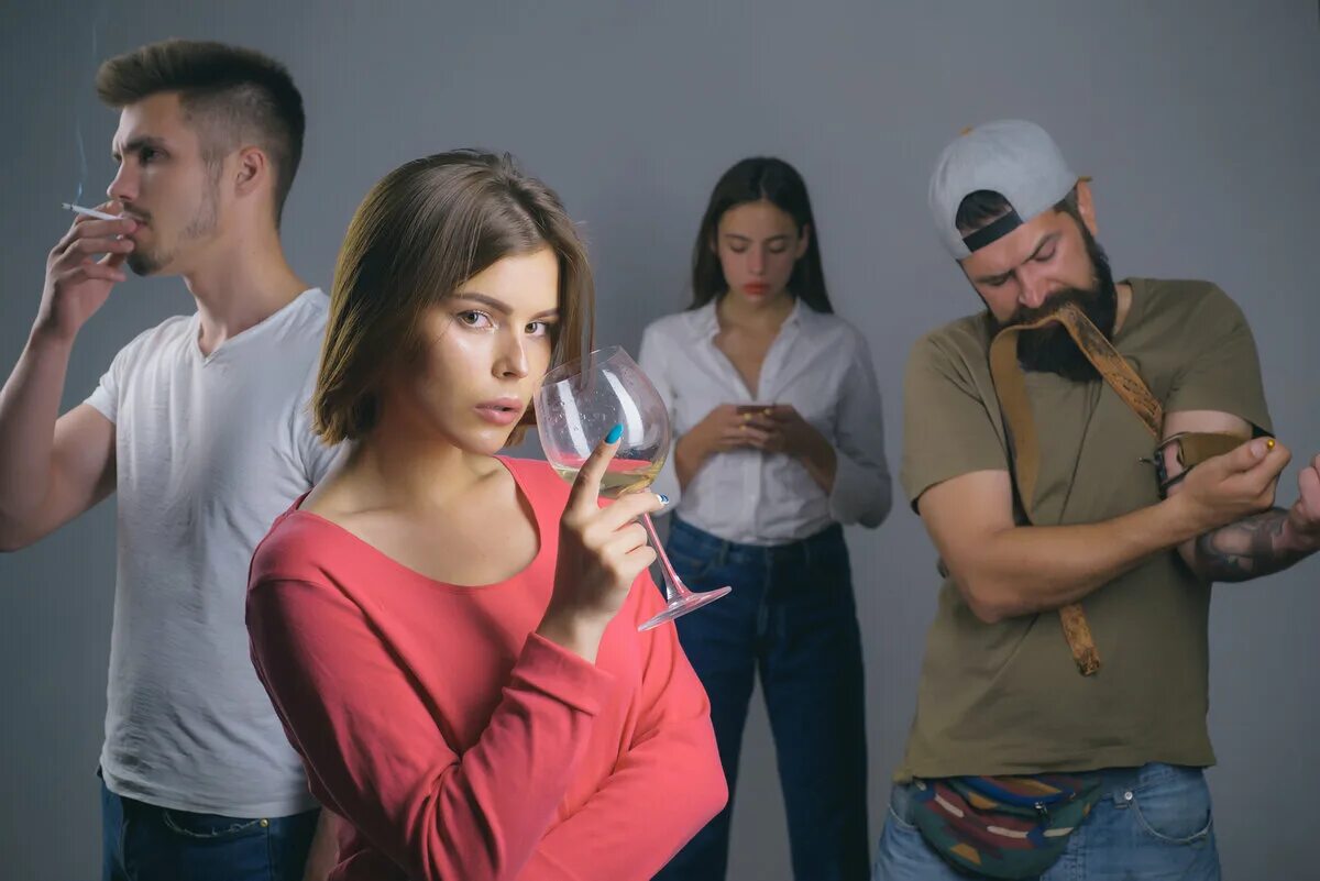 Профилактика девиантного и аддиктивного поведения. Зависимость от компьютерных игр. Манипулятивное общение. Зависимости в поведении человека. Зависимости в поведении человека.